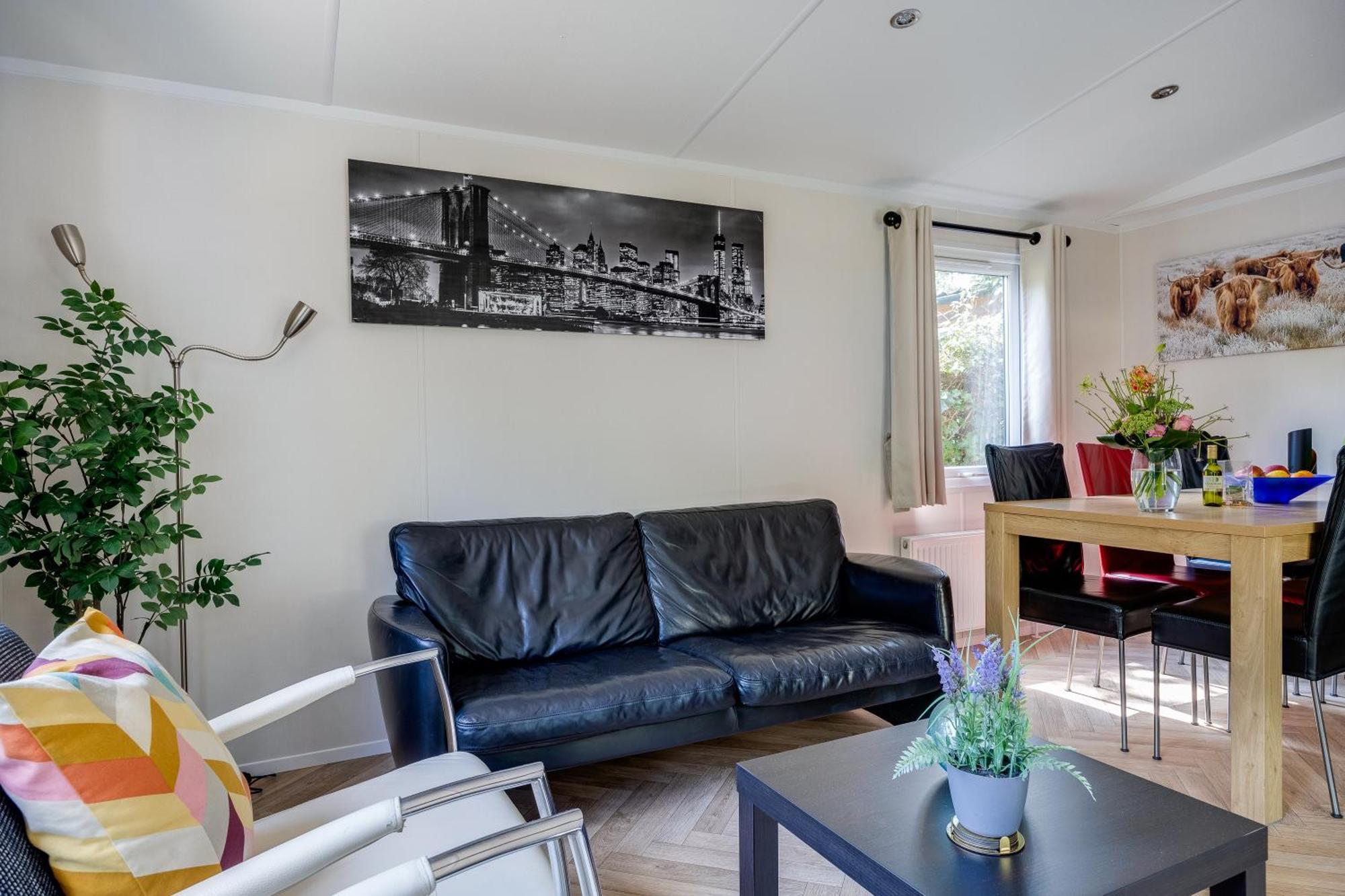 Veluwe Hoenderloo Luxury Chalet With Private Sauna And Hot Tub - Swimming Pool Tennis Court Supermarket Bowling Alley Theatre And Entertainment For Children Dış mekan fotoğraf