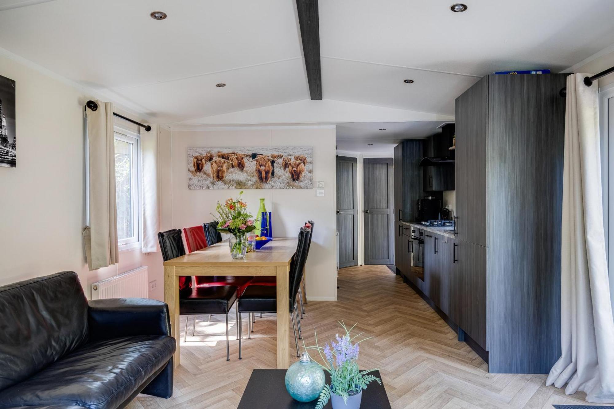 Veluwe Hoenderloo Luxury Chalet With Private Sauna And Hot Tub - Swimming Pool Tennis Court Supermarket Bowling Alley Theatre And Entertainment For Children Dış mekan fotoğraf
